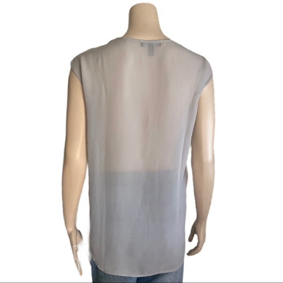 3/$30 - SWS Sleeveless Wolf Top Size Medium - Picture 3 of 7